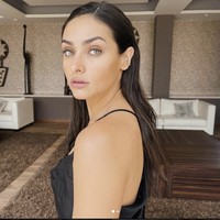 Renata Notni debut akting di telenovela pada 2006 melalui serial Codigo Postal. Usianya saat itu baru 10 tahun. Foto: Dok. Instagram @rennotni