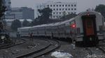 Sepenggal Kisah di Atas Jalur Si Ular Besi Bandung