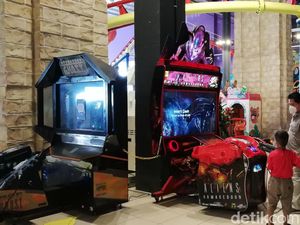 Potret Anak-anak yang Boleh Bermain Lagi di Mall