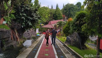 Viral Tiket Parkir Wisata Kyai Langgeng Ditulis Tangan, Pengelola Buka Suara