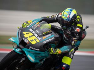 Minggu Depan Pensiun, Valentino Rossi Terima Kenyataan Musim Terakhirnya Gagal