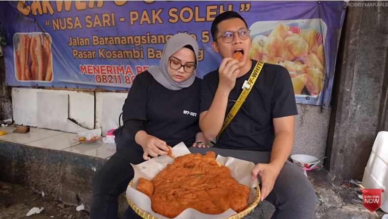YouTuber Hobby Makan Sering Beli Makanan Porsi Besar Dimasak Sekaligus