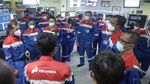 Gaya Ahok Blusukan ke Kilang Cilacap Usai Kebakaran Hebat