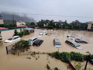 14 Orang Tewas Deras Guyur Tamil India, Ratusan Rumah Hancur