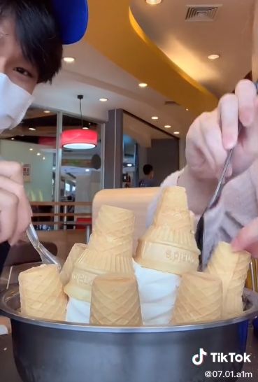 2021 baru aiskrim mcd Ini Cara