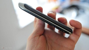 Adapun kameranya 5 megapixel. Foto: Pocket Lint