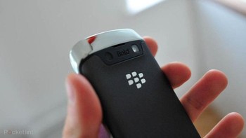 Banyak yang menggunakan jasa joki untuk mengantre. Honor joki ini pun terbilang lumayan, bisa dihargai hingga Rp 600 ribu. Foto: Pocket Lint