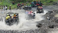 Kebanyakan wistawan dari Jawa Timur dan Jawa Barat. (Jauh Hari Wawan S/detikcom)