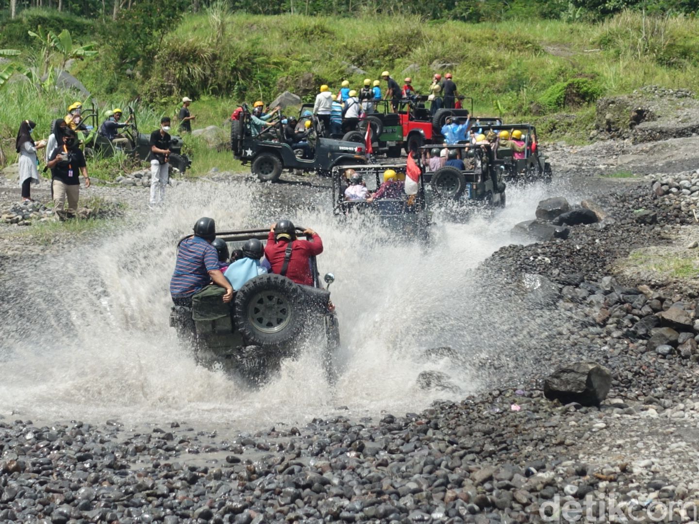 Jip Wisata Lereng Merapi