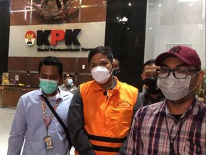 Ditahan KPK, Bupati Kuansing Andi Putra Tak Banyak Bicara