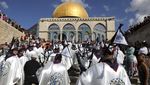Potret Peringatan Maulid Nabi Muhammad di Kompleks Al-Aqsa