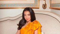 Raline Shah memang selalu membuat banyak mata tertuju padanya. Foto: Instagram Raline Shah