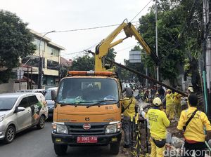 Revitalisasi Pedestrian, Tiang Utilitas Dibereskan