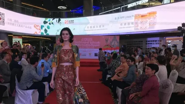 Event Colour of Indonesia di Shanghai.
