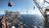 Didanai oleh Dana Investasi Publik (PIF) Arab Saudi, The Rig akan terdiri dari tiga hotel dan 11 restoran yang tersebar di sejumlah anjungan yang terhubung. Di sana akan ada wahana roller coaster dan aktivitas pacu adrenalin seperti bungee jumping dan skydiving. Foto: Dok. Public Investment Fund