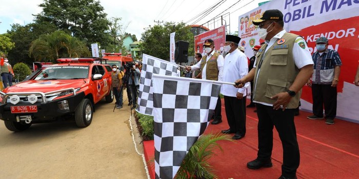 BNPB Terjunkan 10 Mobil Masker di Kota Ambon, Sasar Tempat Kerumunan!