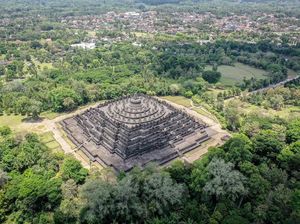 Jokowi Minta Borobudur Rutin Gelar Event Seni Budaya