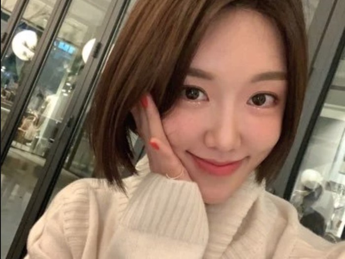 Choi Young Ah, wanita yang terseret kontroversi Kim Seon Ho Choi Young Ah, wanita yang terseret kontroversi Kim Seon Ho