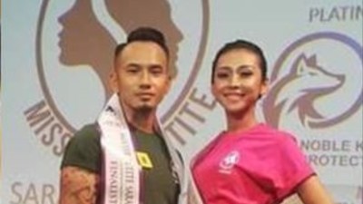 7 Potret Pria Awet Muda yang Viral, Dikira Kakak Hingga Pacar Anaknya Sendiri