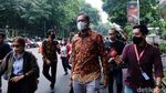 Haris Azhar-Fatia Maulidiyanti Batal Mediasi dengan Luhut Hari Ini