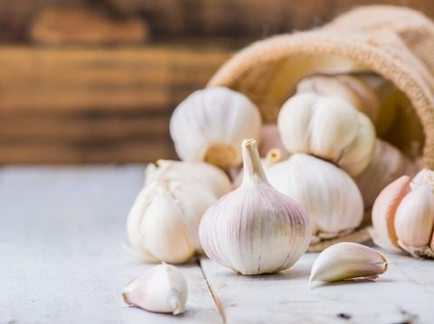 Garlic Cloves and Bulb for food cooking in the kitchen