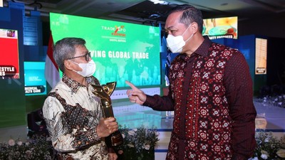 Kala Mendag Luthfi Apresiasi Primaniyarta Award