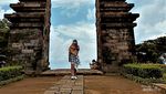 Terbius Pesona Candi Cetho yang Magis