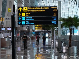 PCR Jadi Syarat Penerbangan, Sandiaga Ingin Semua Traveler Aman
