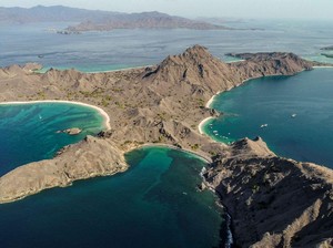 Target Turis ke Labuan Bajo 1,5 Juta, Investasi Rp 4 T, Penerbangan Ditambah