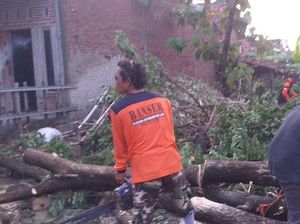 Seratusan Rumah 4 Desa di Kudus Rusak Diterjang Puting Beliung