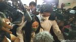 Potret Rachel Vennya Tertunduk Datangi Polda Metro Jaya
