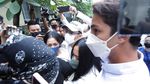 Potret Rachel Vennya Tertunduk Datangi Polda Metro Jaya