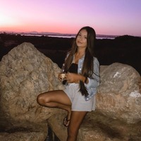 Namun baik Ria maupun Stefan William belum mengonfirmasi kabar apakah keduanya benar-benar berpacaran atau tidak. Kalau menurutmu, apakah Ria memang benar memiliki hubungan spesial dengan Stefan? Foto: Instagram/@ria.travelwithmeri