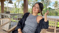 Wanita itu diketahui adalah bernama Ria Andrews. Foto: Instagram Ria Andrews