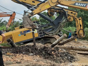 Crane Proyek IPAL di Pekanbaru Amblas, 5 Hari Belum Bisa Dievakuasi