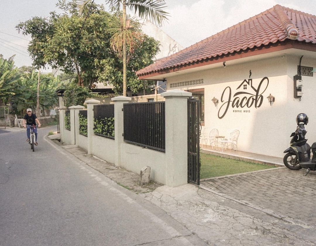 5 Coffee Shop Keren di Depok, Lokasinya Nyempil di Gang hingga Tepi Sungai