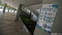 Nantinya ruang terbuka hijau Jakarta akan dibuka kembali dengan protokol kesehatan. Salah satunya adalah tetap dengan menggunakan masker dan tidak boleh berkerumun.