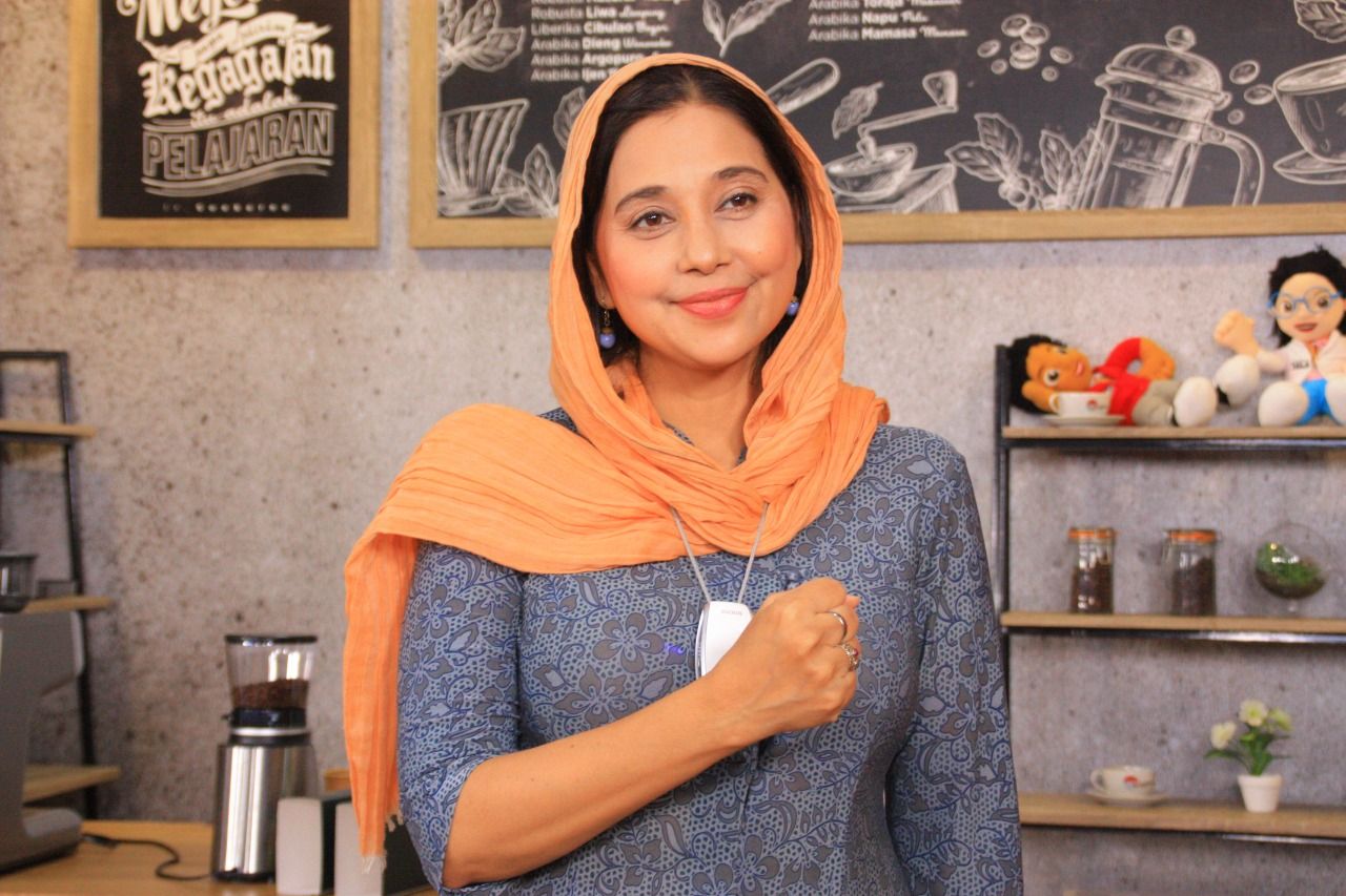 Ayu Azhari rencanakan rilis album bertema kuliner