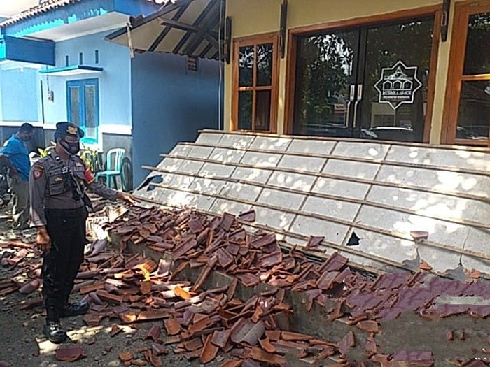 BPBD Blitar Catat Empat Bangunan Rusak Ringan