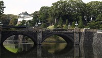 Tokyo Imperial Palace, Jepang merupakan tempat tinggal utama dari Kaisar Jepang yang lokasinya berada di Tokyo (Michael Steele/Getty Images)