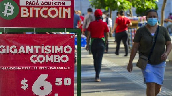 Di El Salvador Belanja Pakaian-Makanan Kini Bisa Pakai Bitcoin