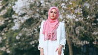Elfira Loy menikah dengan Faris Khairol Anuar pada 2019. Foto: dok instagram Elfira Loy