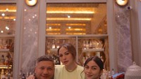 Paola diisukan tengah dekat oleh seorang aktor Indonesia. Gading Marten, mantan suami Gisella Anastasia, dikabarkan menjadi sosok di balik perceraian antara Paola dan Gorby. Foto: Instagram/paola.serena