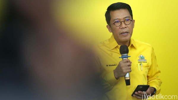 2 Tahun Kinerja Jokowi-Amin di Mata Golkar