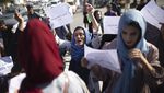 Kritik Taliban, Wanita di Afghanistan Turun ke Jalan