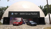 Acara ini menampilkan rangkaian kendaraan terbaru BMW dan MINI, lengkap dengan ragam rute test-drive seperti; Scenic Drive, Driving Dynamics, dan X-Ramps Station yang akan menguji kemampuan teknologi penggerak empat roda khas BMW xDrive.