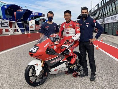 Kenalkan Mario Aji, Pembalap RI yang Ukir Sejarah di Moto3 Mandalika