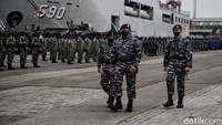 Apel persiapan latihan ini dipimpin langsung oleh Kepala Staf Angkatan Laut Yudo Margono.