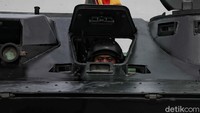 Jumlah awak KRI yang terlibat kurang lebih 2.700 personel.
