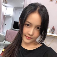 Karena perubahan penampilannya itu, My Nhan jadi banyak diidolakan. Walaupun kecantikannya itu tidak alami karena telah melewati beragam prosedur, namun wajahnya tetap terlihat natural. Foto: Facebook via eva.vn